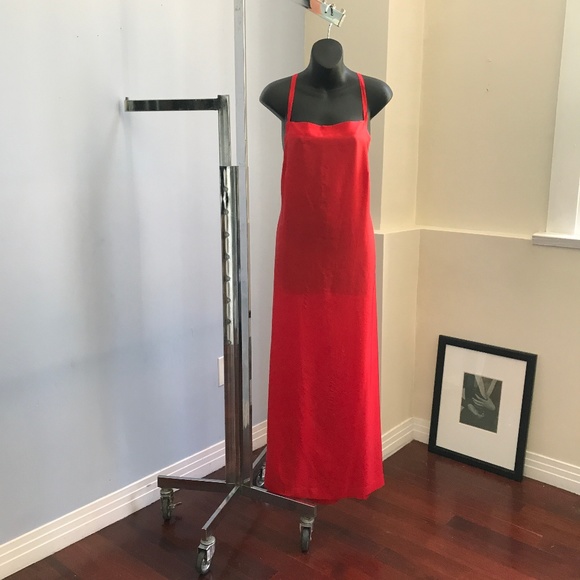 AKIRA ISOGAWA Red Silk Stunner_4 - Picture 3 of 11